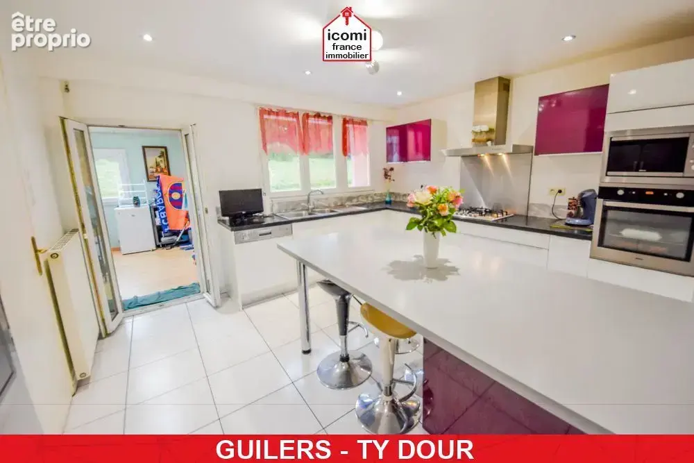 Finistere - guilers (29820) - a vendre - maison individuelle t8 135m² - 6 chambres - double garage - sur terrain de 2425m² - photo 3