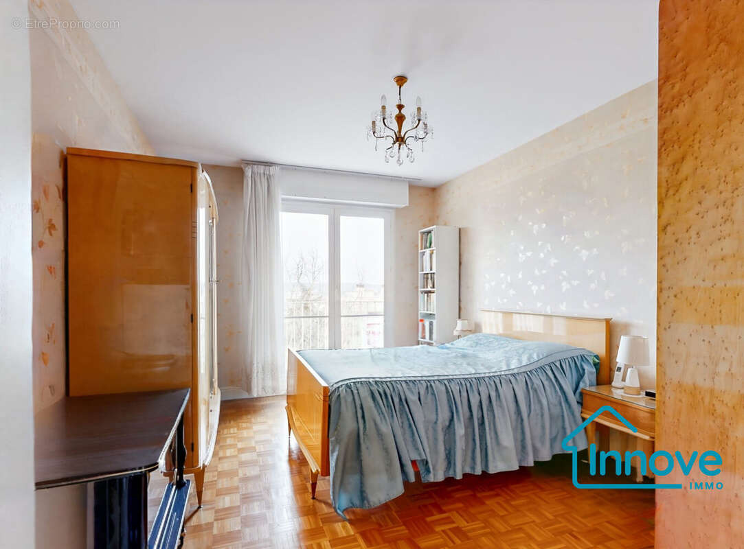 Appartement à VERSAILLES