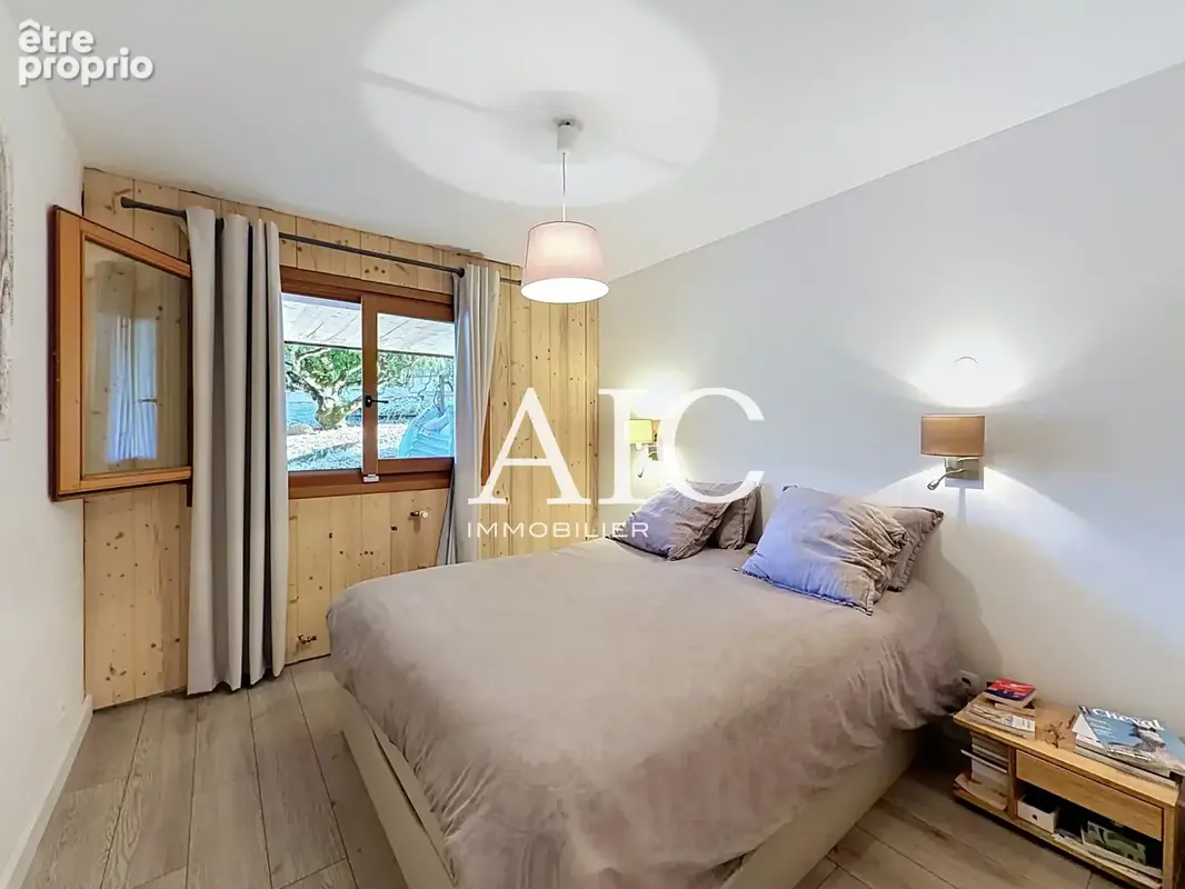 Chalet de caractère avec piscine et vue panoramique sur le Mont-Blanc - photo 10