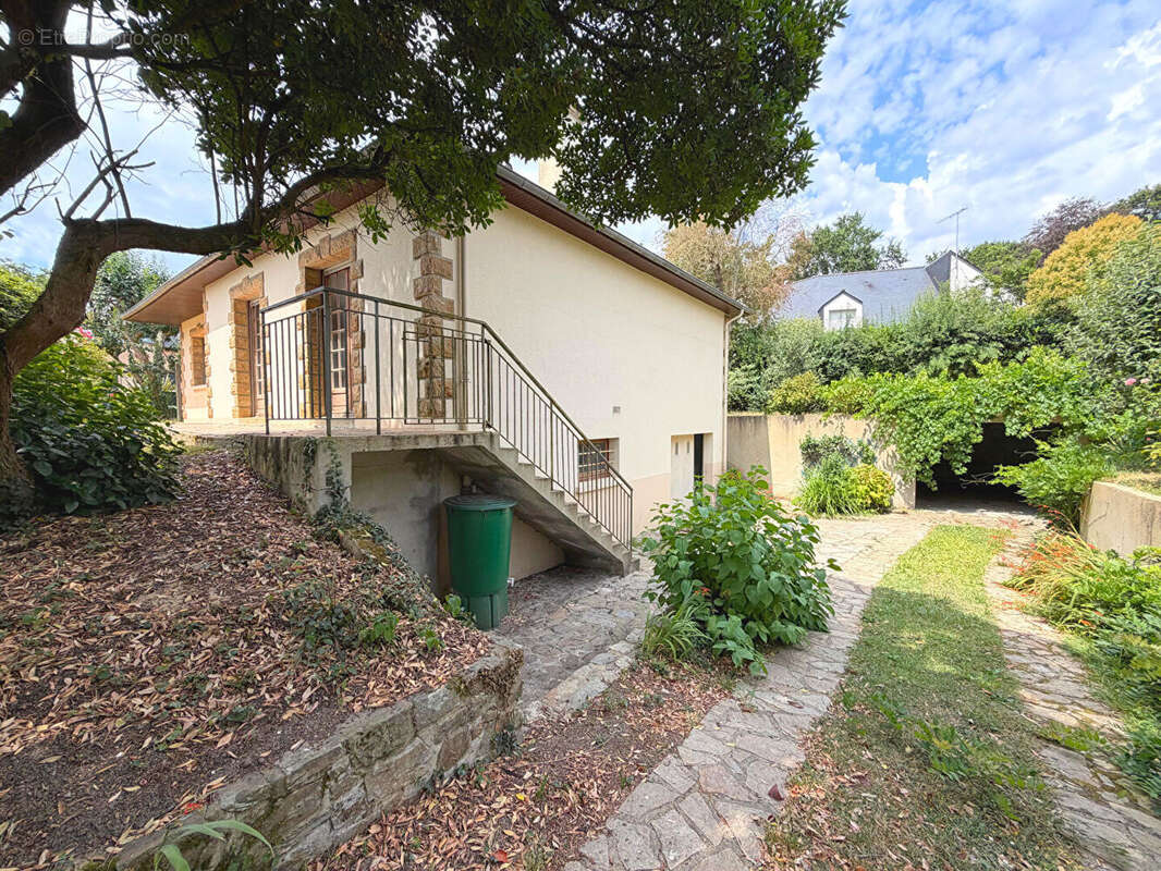 Maison a thorigne fouillard ! - photo 10