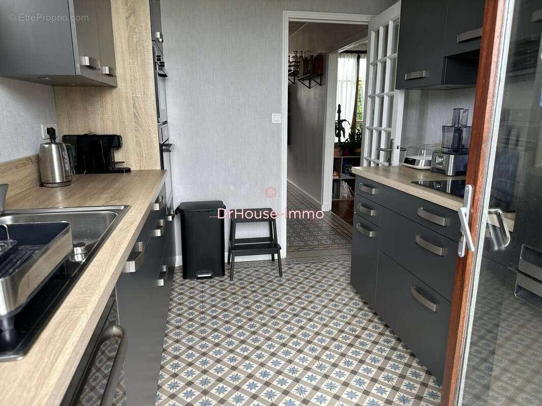 Maison 111 m² à Mantes-La-Jolie  - photo 8