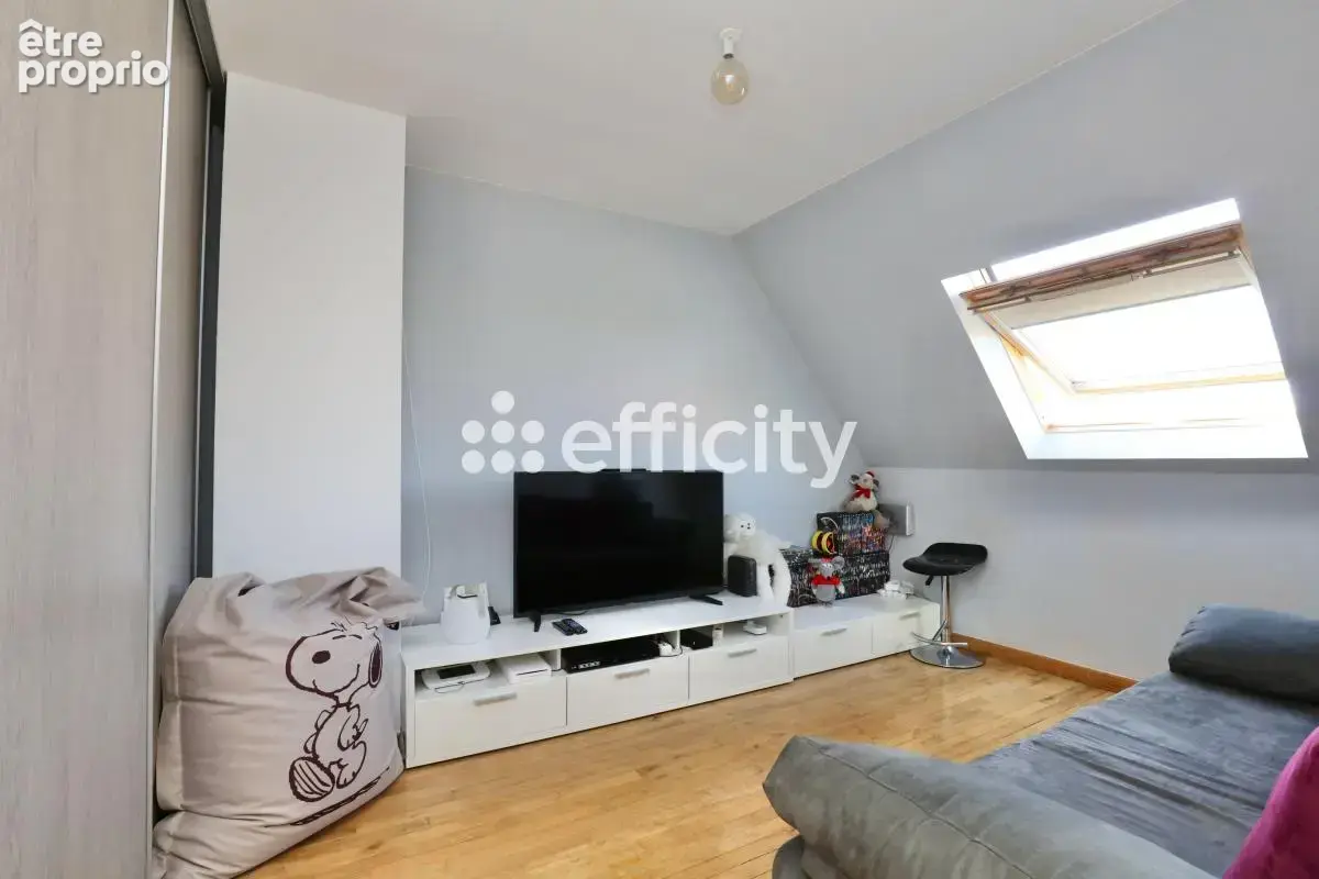 Maison 5 pièces 129 m² à vendre à Quesnoy-Sur-Deule (59890) - photo 11