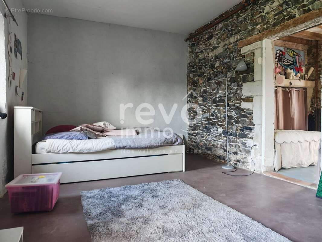 Maison d'exception  vue sur loire 7 pieces - photo 15