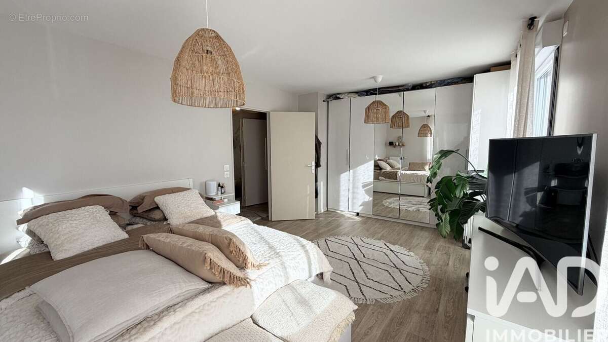 Photo 9 - Appartement à MOISSY-CRAMAYEL