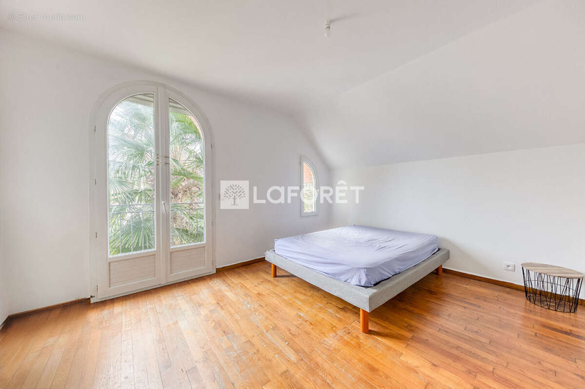 Maison à PONTAULT-COMBAULT