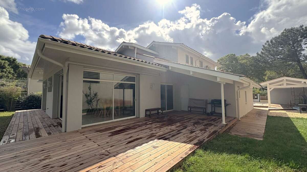 Villa d'architecte au calme vue golf pinsolle, 15 minutes a pied des plages - photo 21