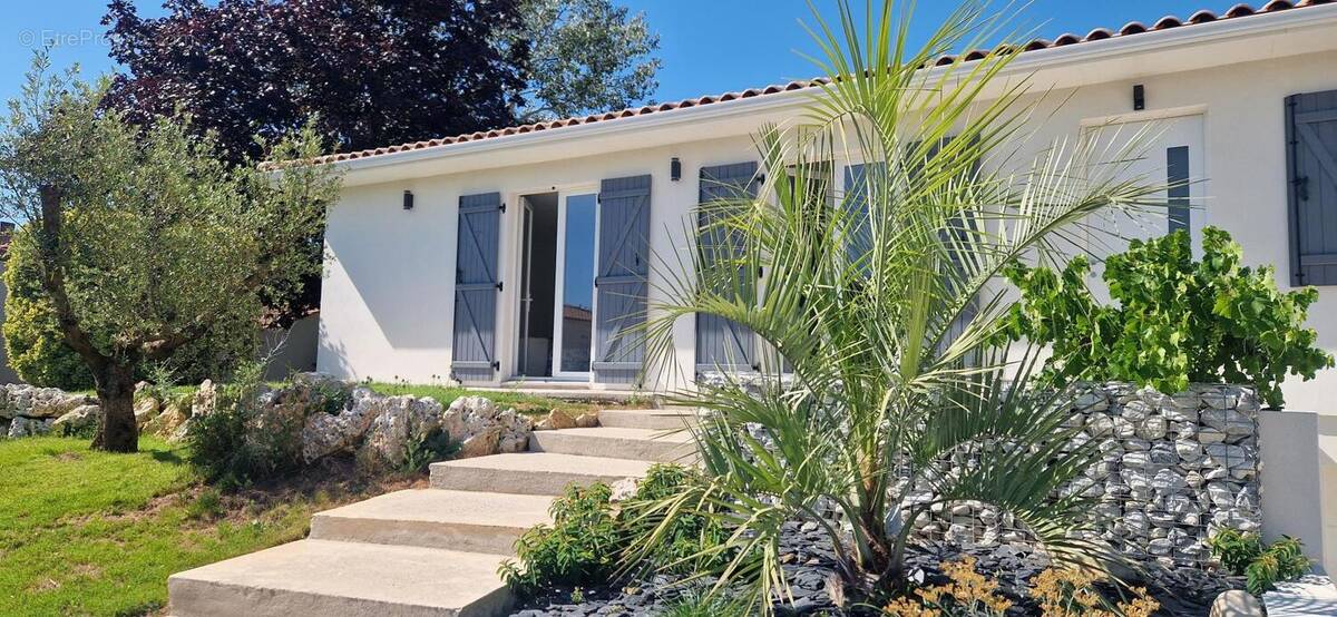 Maison à NIEUL-SUR-MER
