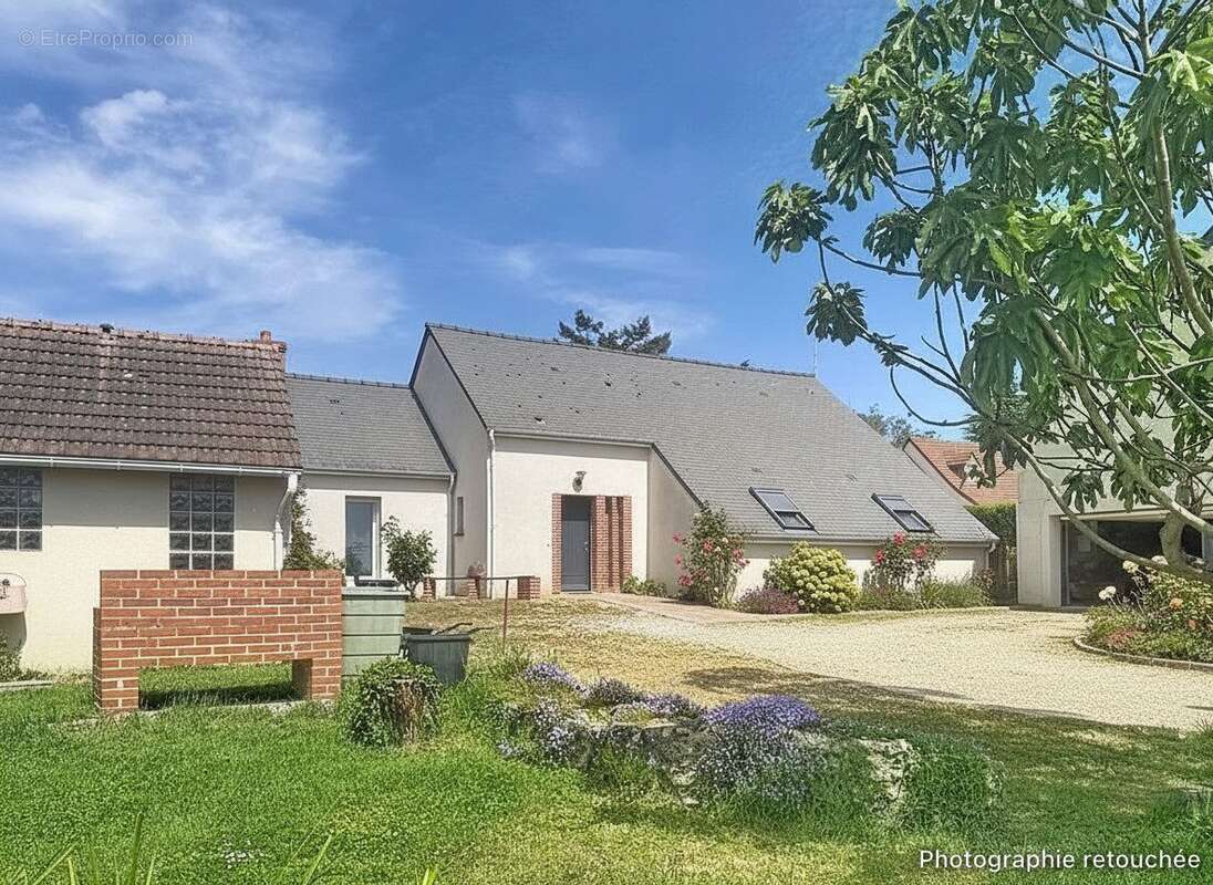 Maison à SAINT-MARTIN-LE-BEAU