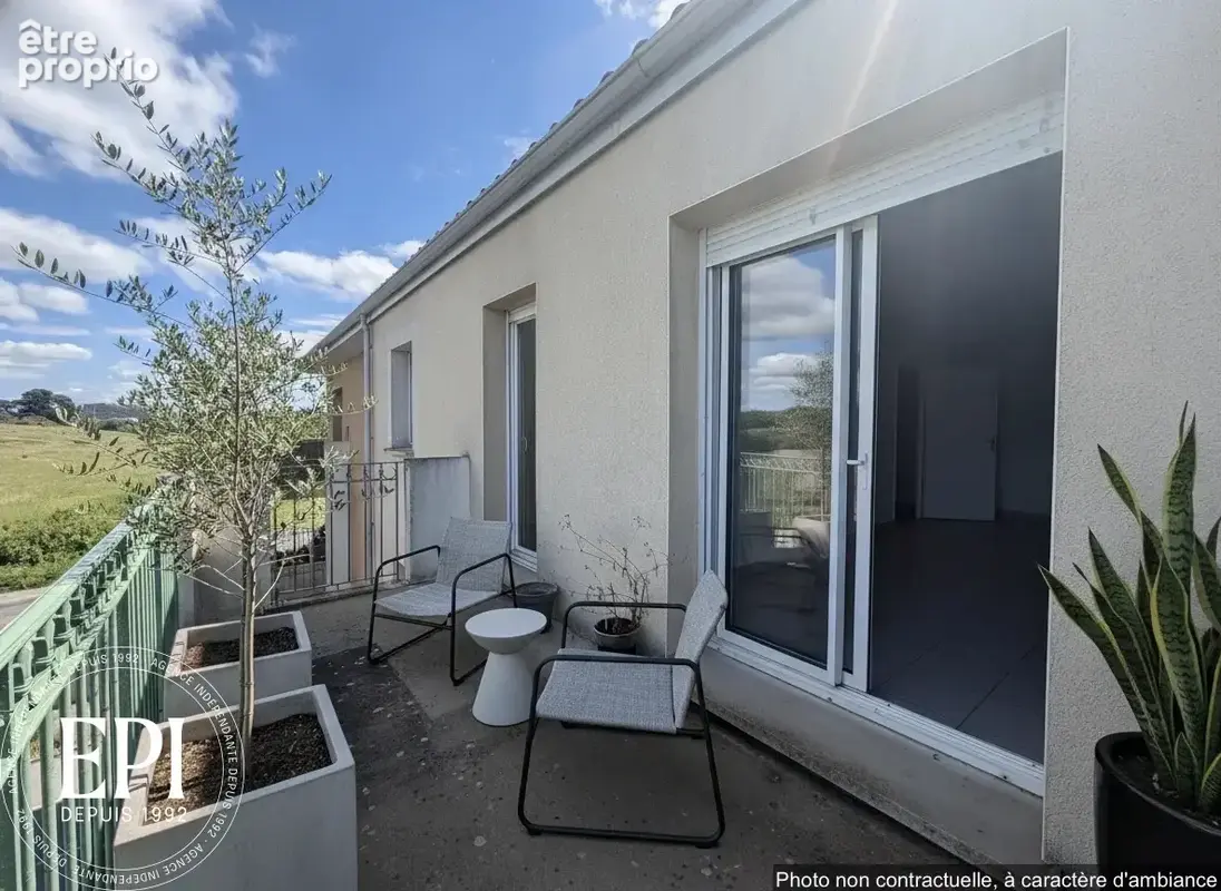 CARCASSONNE   T3 lumineux avec balcon, vue dégagée et 2 parkings - photo 2
