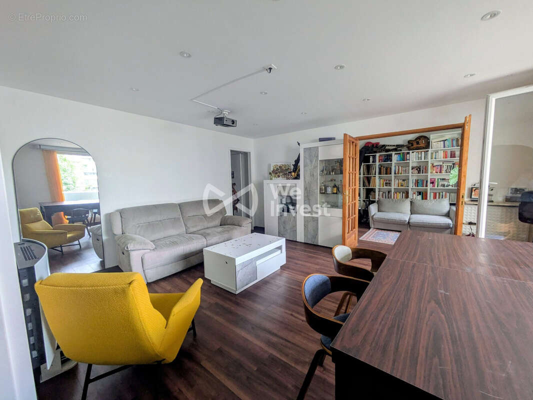 Salon  - Appartement à ASNIERES-SUR-SEINE
