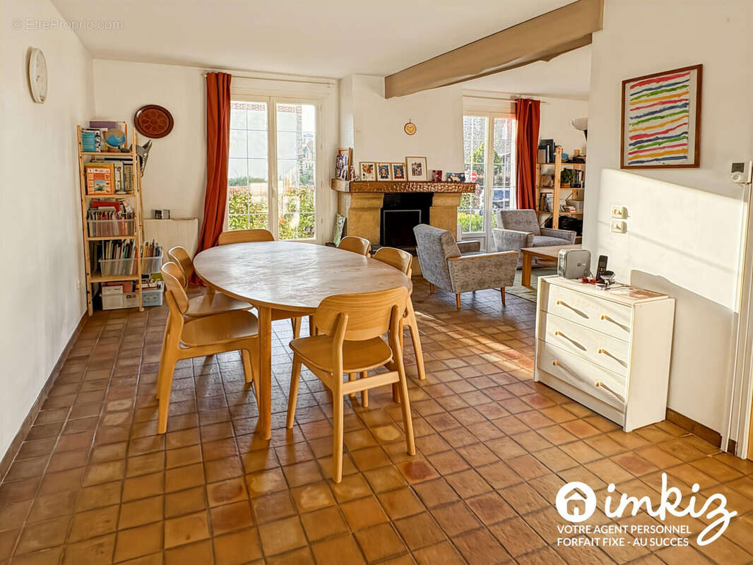 Maison à VIROFLAY