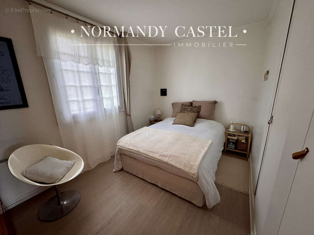 Appartement à TROUVILLE-SUR-MER