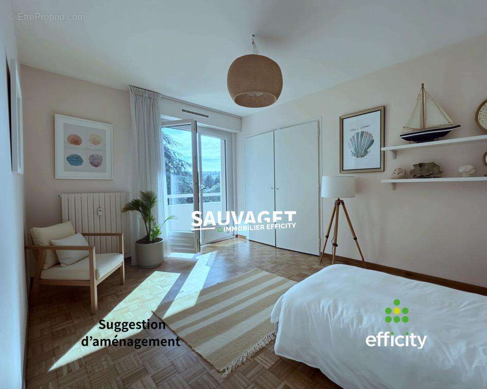 Appartement à REIGNIER