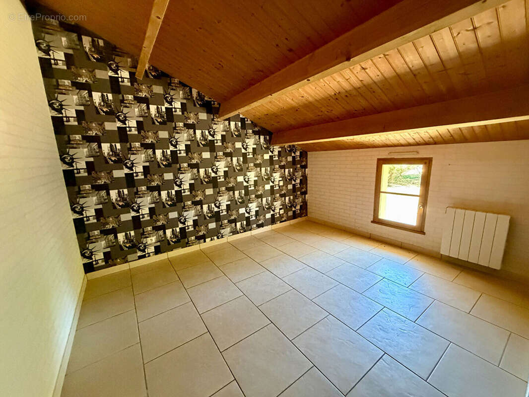 Maison à BOUIN