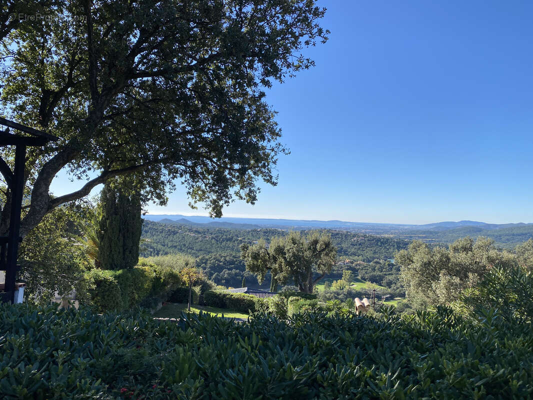 Maison à LA LONDE-LES-MAURES