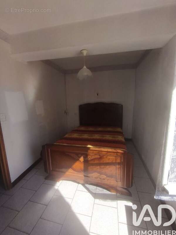 Photo 9 - Maison à GRANGES-SUR-AUBE