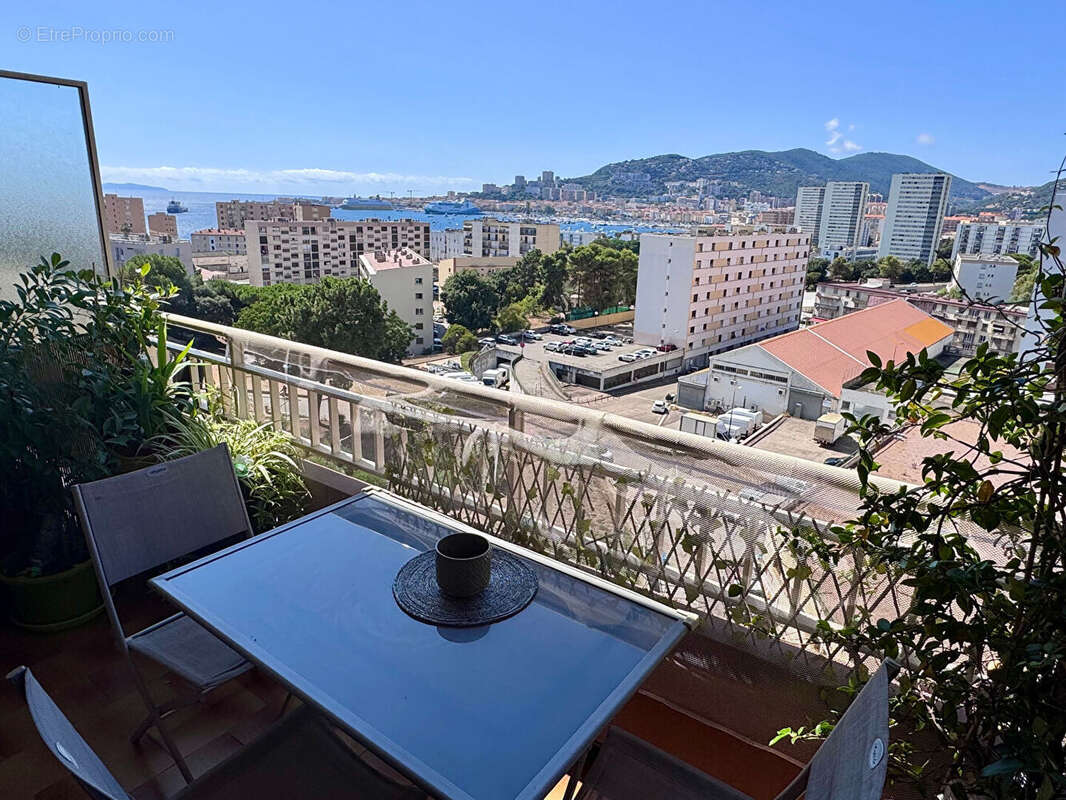 Appartement à AJACCIO
