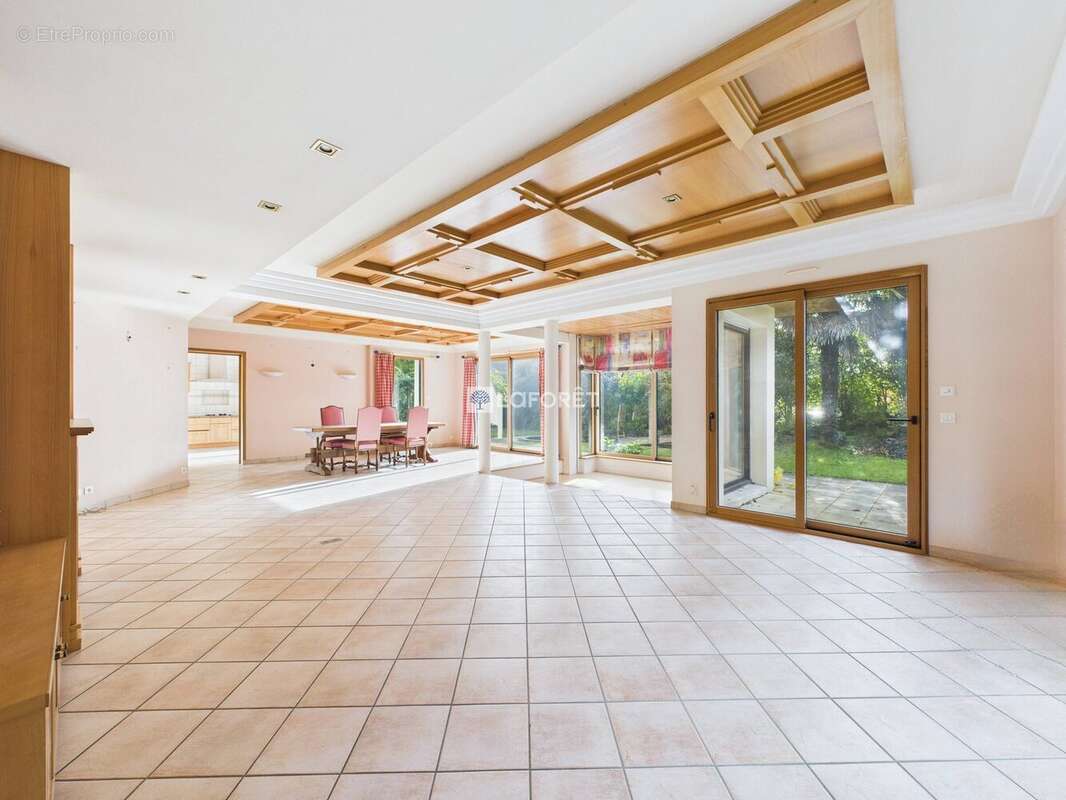 Salon-séjour - Maison à FOUESNANT