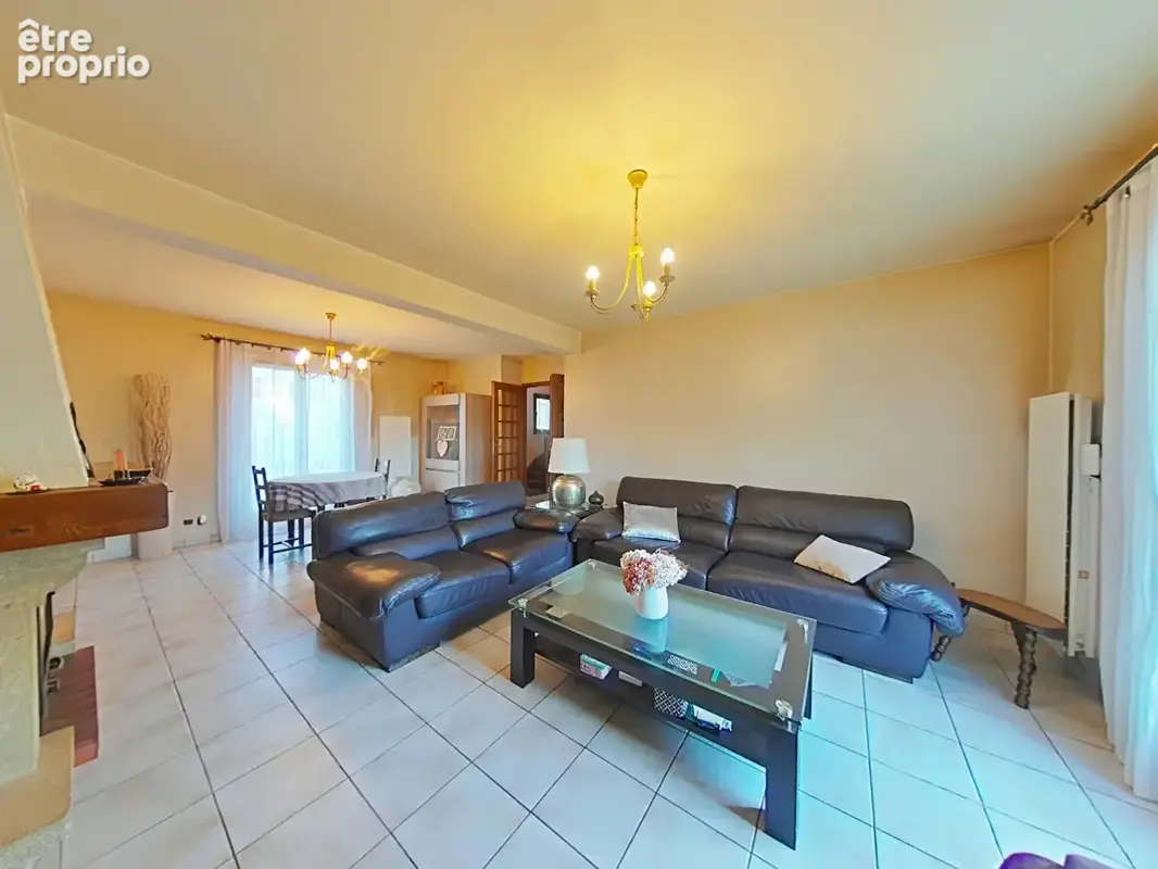 Maison  individuelle avec garage de 22 m² - photo 4
