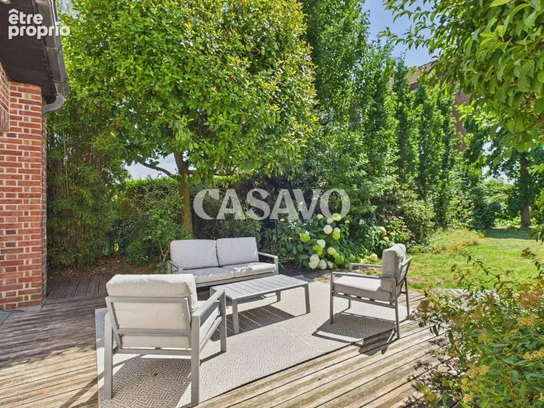 Vente Maison 8 pièces de 290m² - 59493 Villeneuve-d'Ascq - photo 4