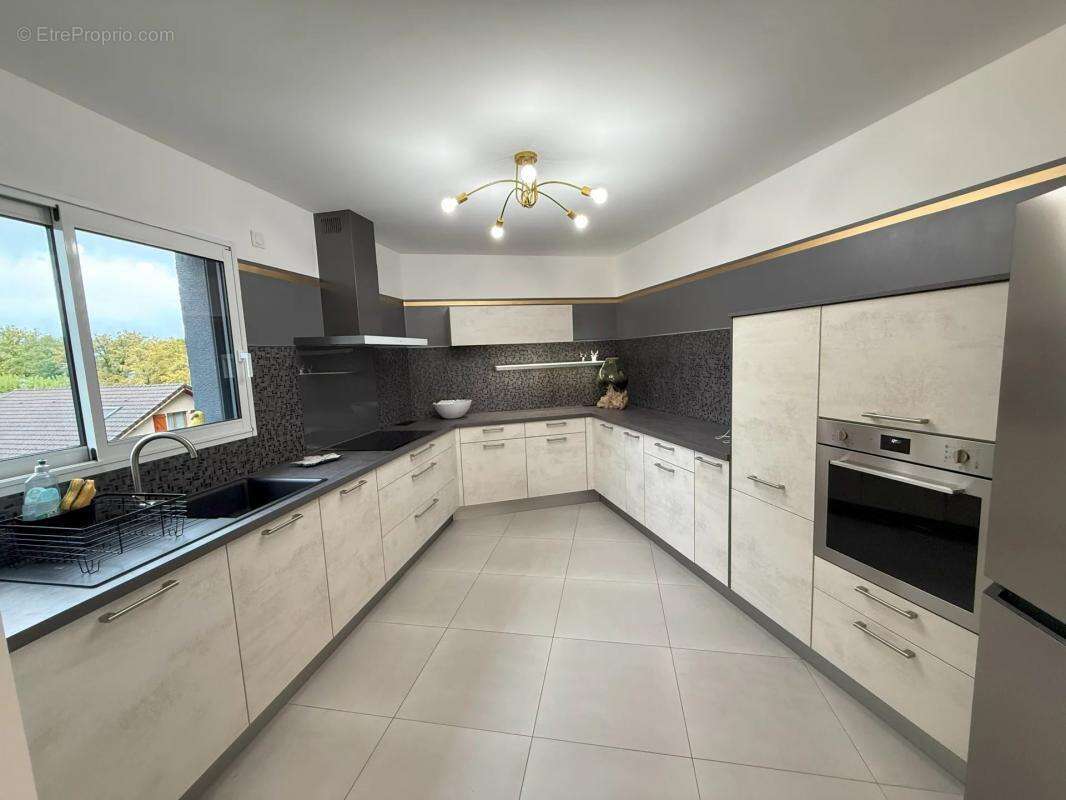 Maison à AIX-LES-BAINS