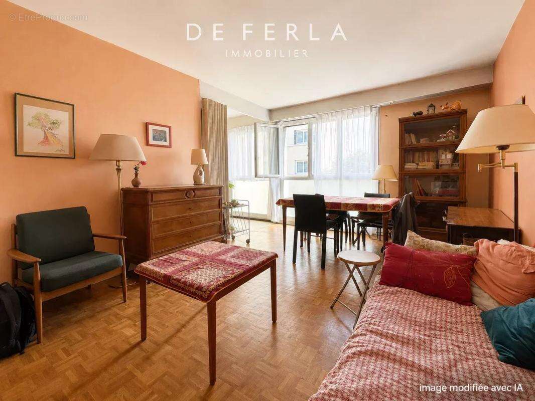 Appartement à PARIS-14E