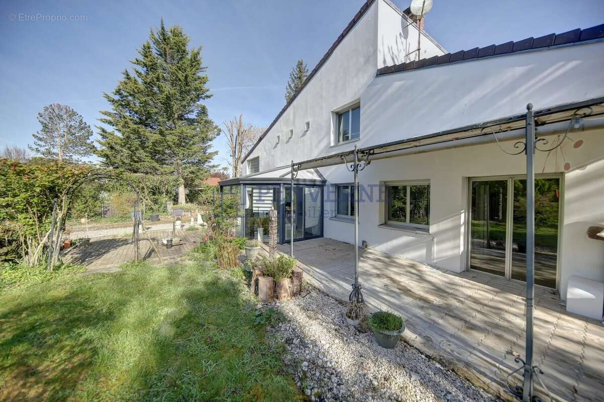 Maison à CHAVENAY