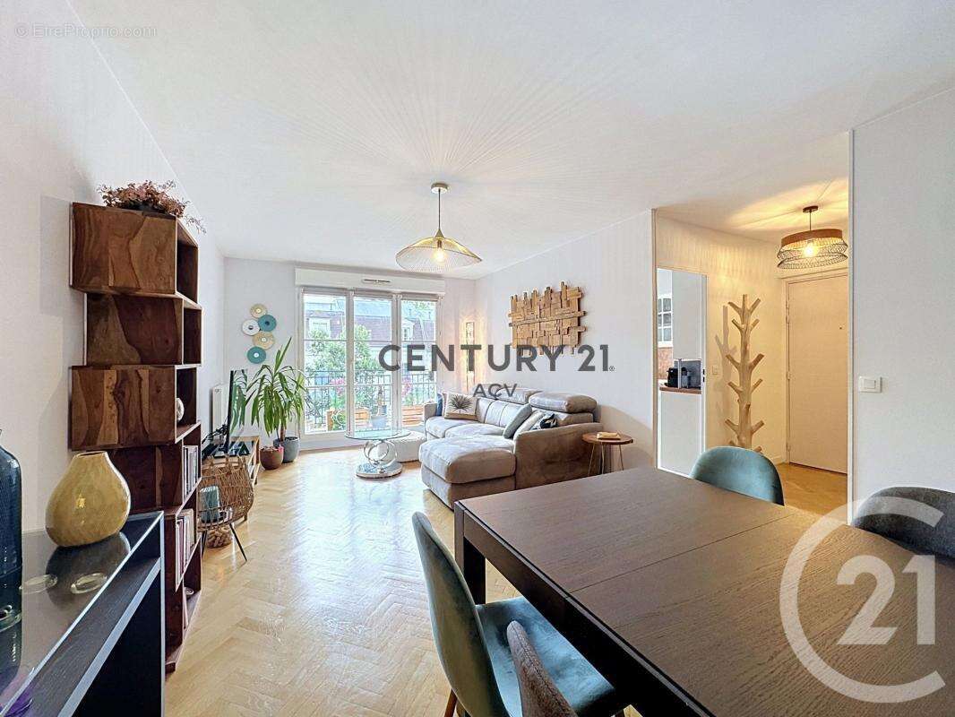 Appartement à MAISONS-ALFORT