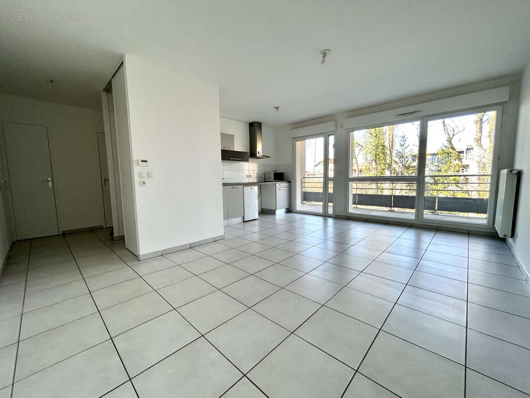Appartement à VETRAZ-MONTHOUX