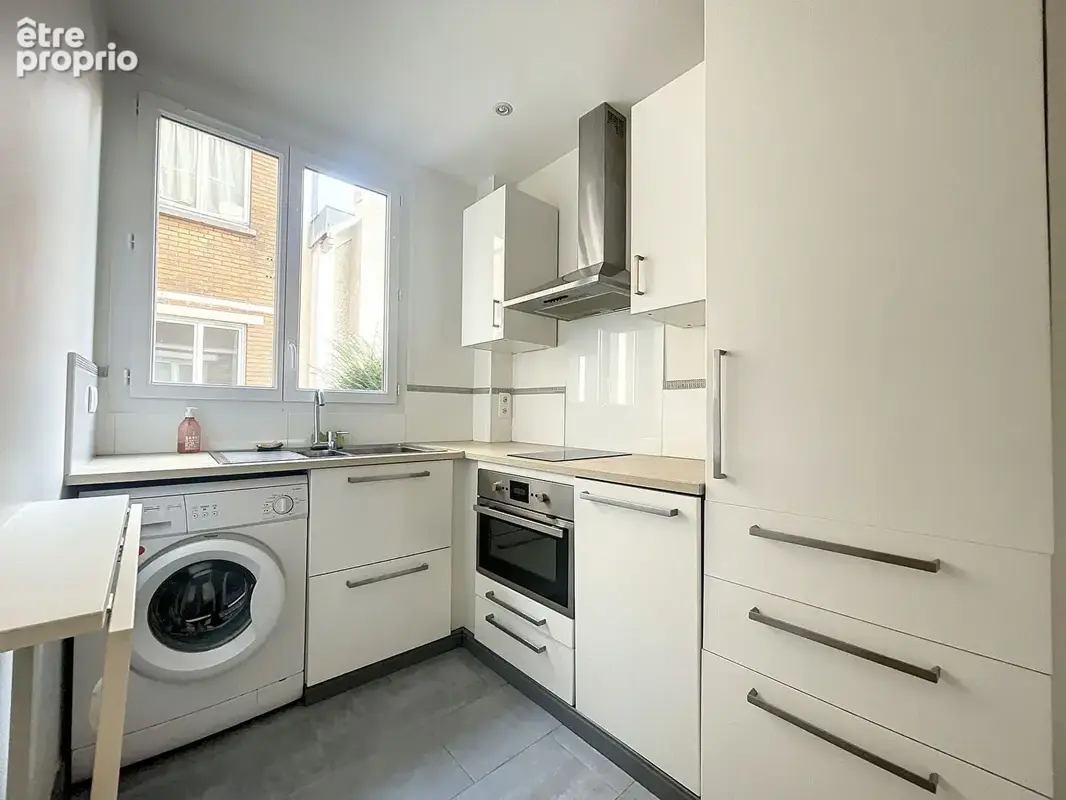 Photo Appartement à Bourg-La-Reine au prix de 140 000€