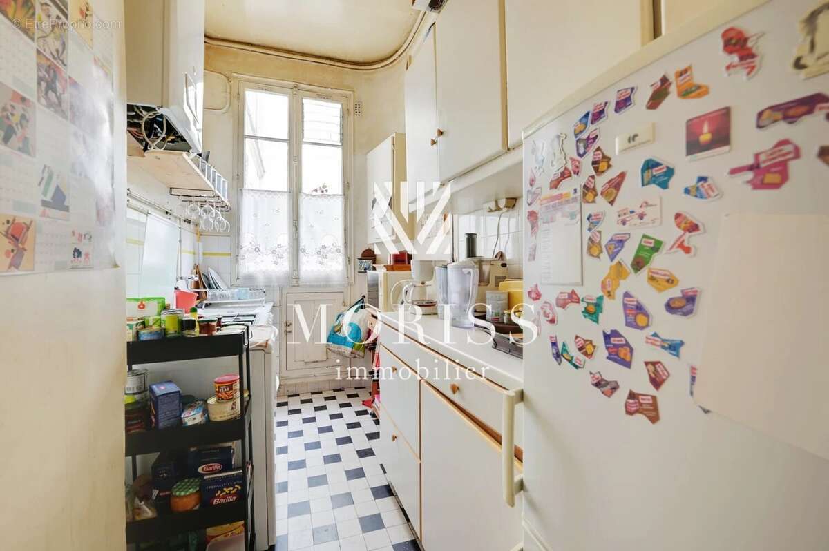 Appartement à PARIS-3E