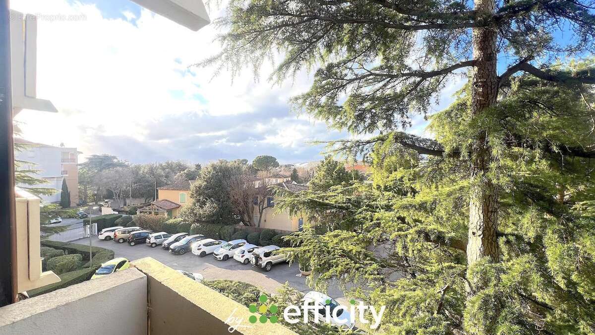 Appartement à MARSEILLE-10E