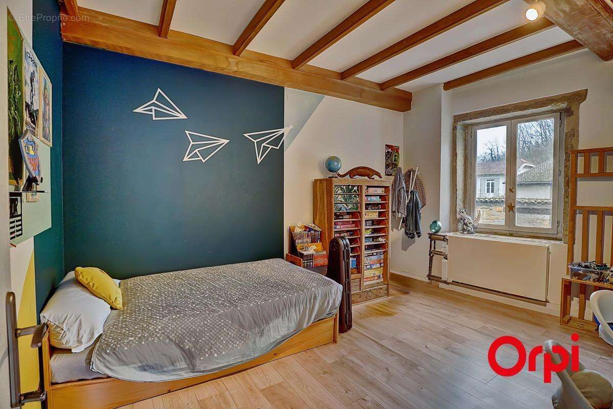 Maison à ROCHETAILLEE-SUR-SAONE