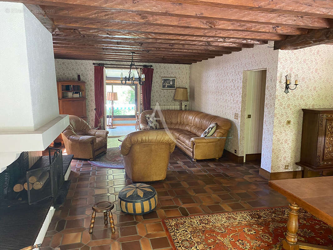 Maison à DONNERY