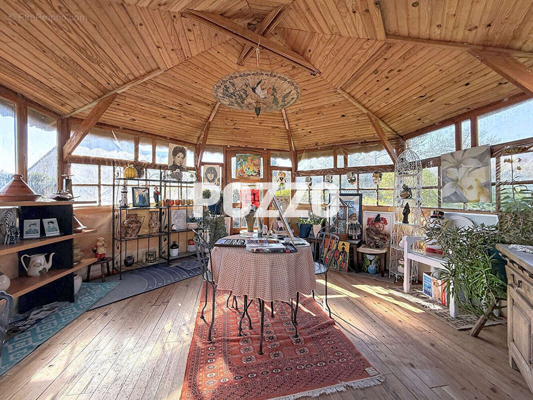 Maison à LONGUEVILLE