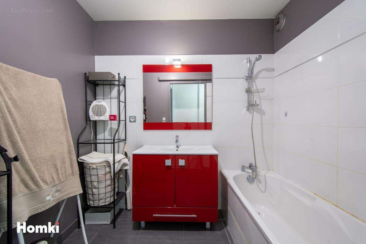 Appartement à JUVIGNAC