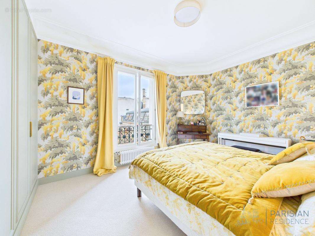 Appartement à PARIS-6E