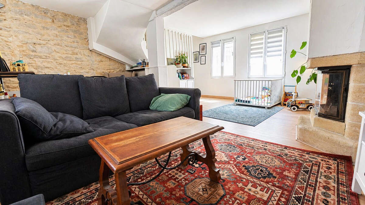 Maison à FLINS-SUR-SEINE