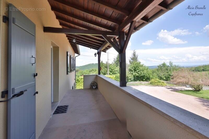 Maison à DONZY-LE-PERTUIS