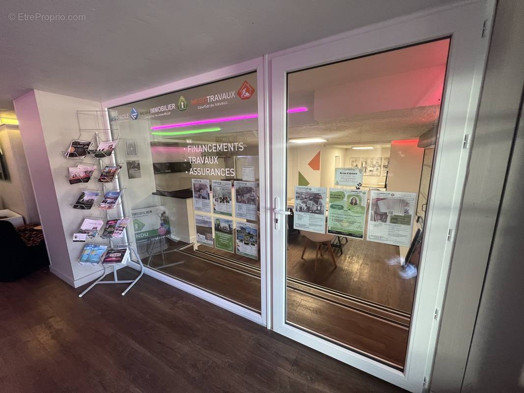 Commerce à SAINT-GILLES-CROIX-DE-VIE