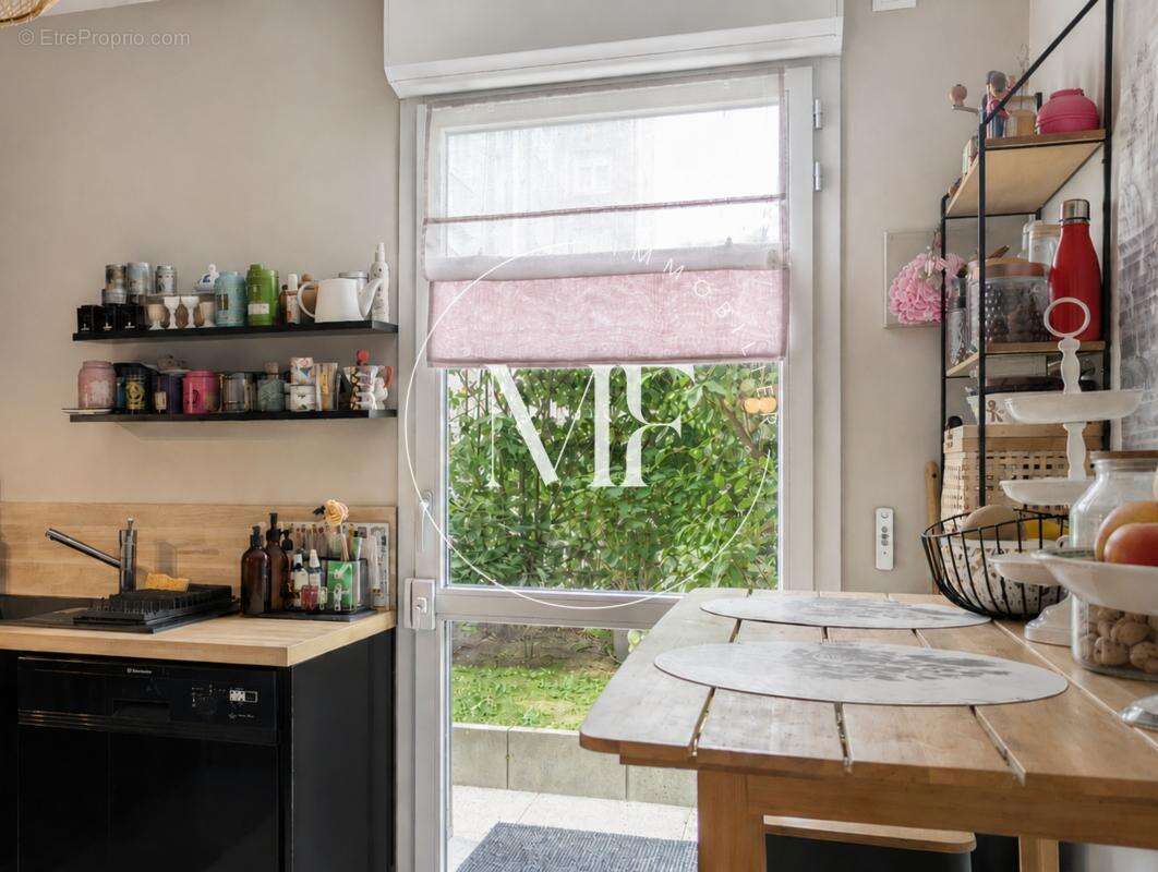Appartement à NANTERRE