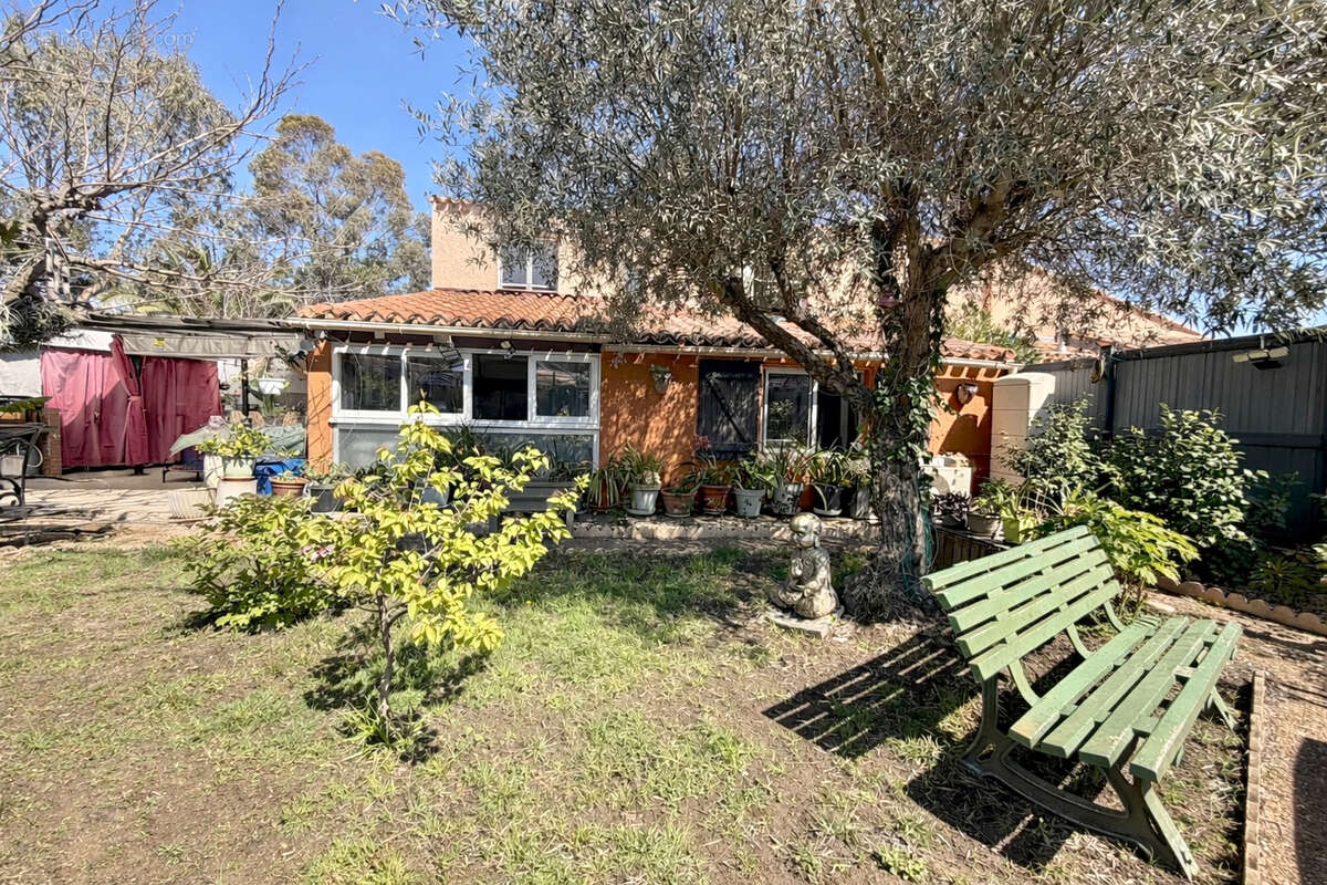 Maison à SAINT-CYPRIEN