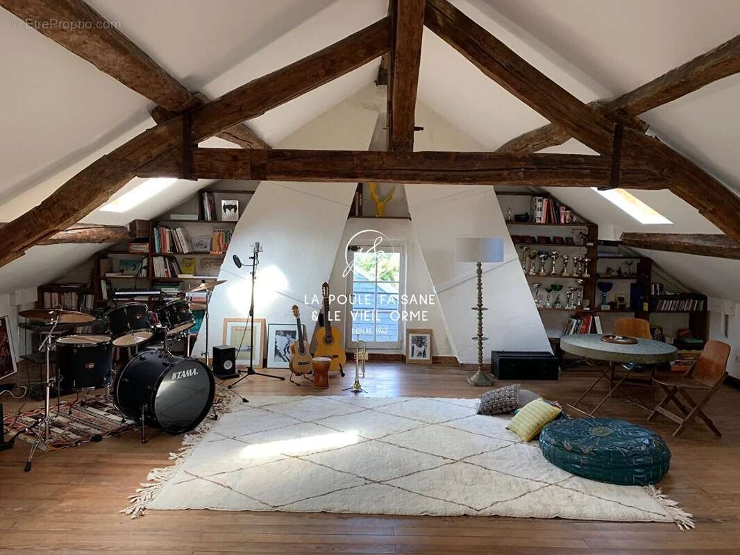 Maison à THOIRY