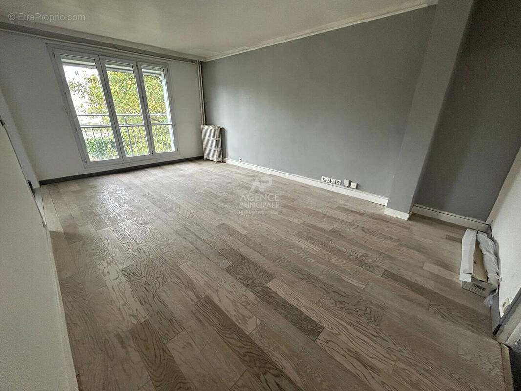 Appartement à POISSY