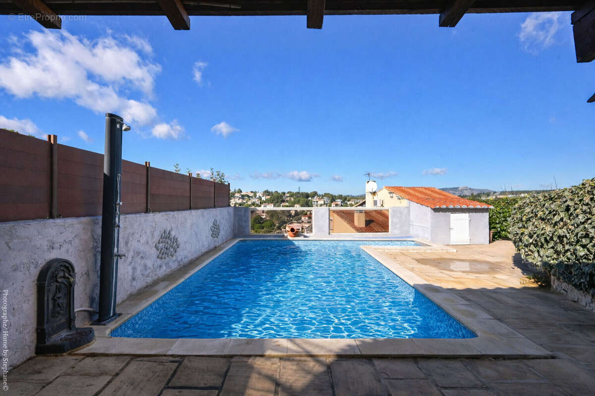Maison à CARNOUX-EN-PROVENCE