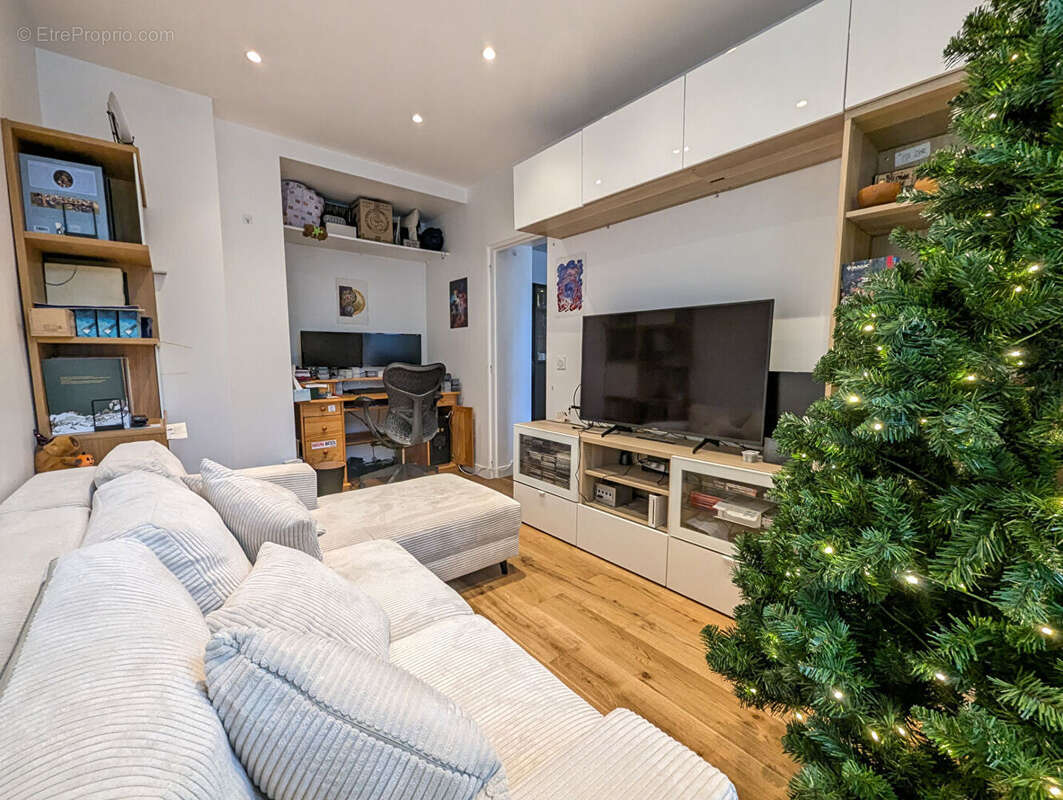 Appartement à FONTENAY-SOUS-BOIS