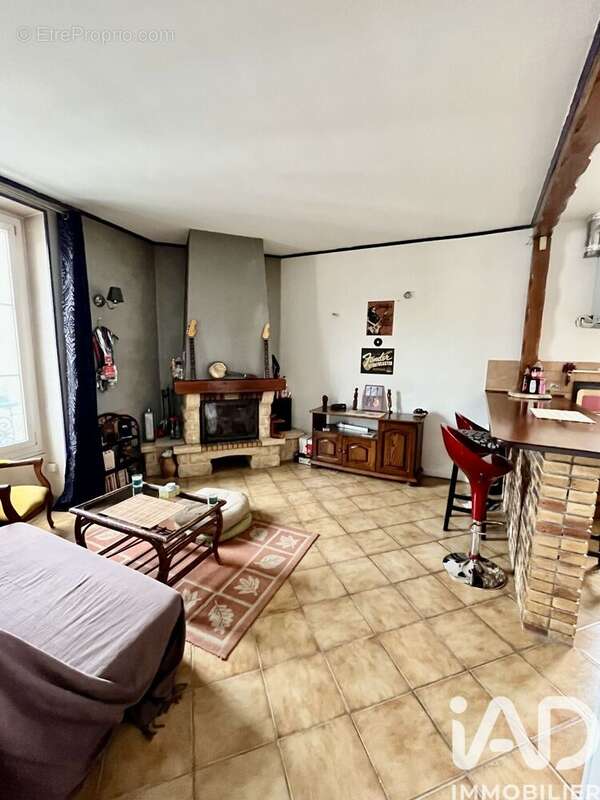 Photo 6 - Appartement à CORBEIL-ESSONNES