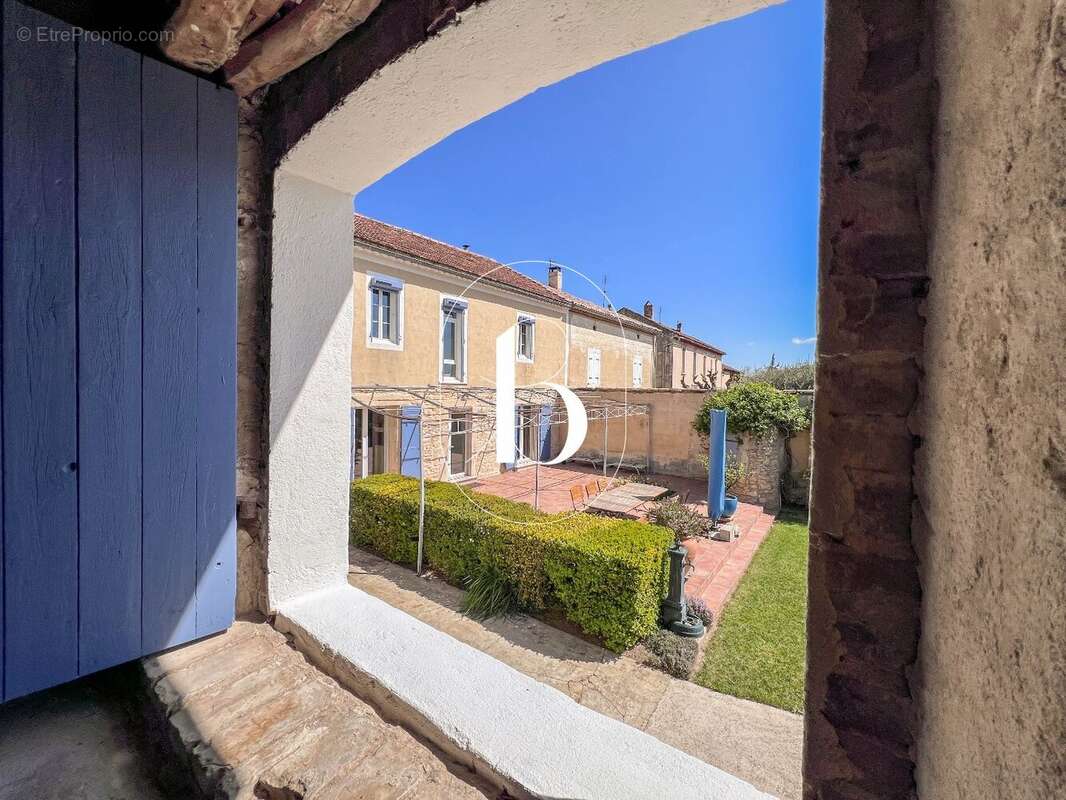 Maison à GOUDARGUES