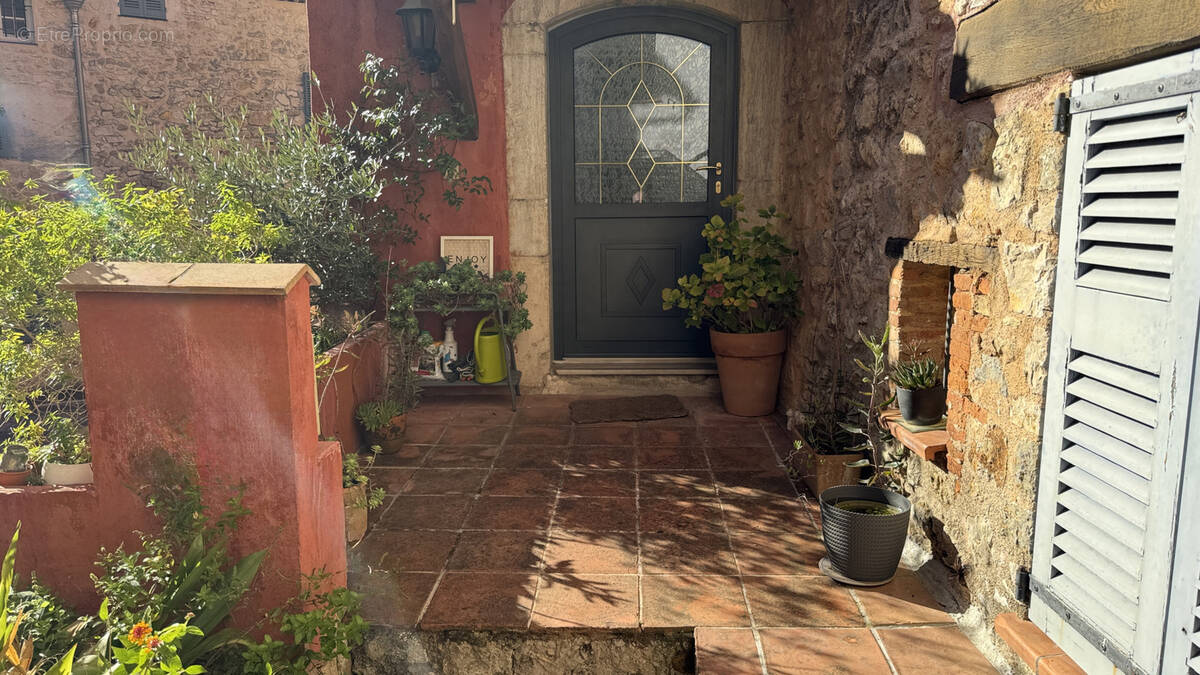 Maison à GRASSE