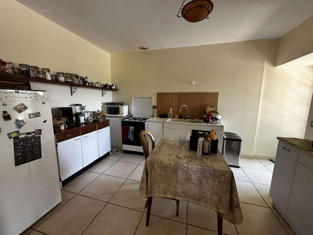 Maison à VICQ-SUR-BREUILH